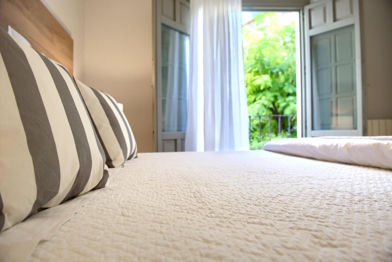 La Casa Gris Apartment ตูเดลา ภายนอก รูปภาพ