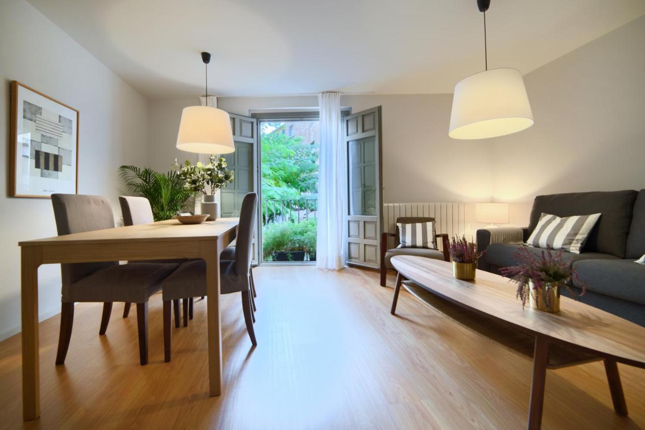 La Casa Gris Apartment ตูเดลา ภายนอก รูปภาพ